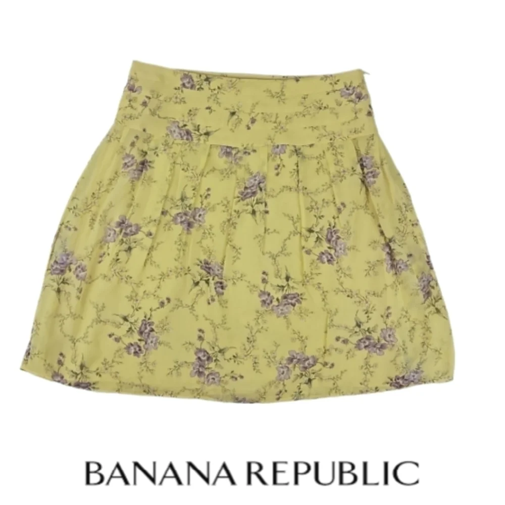 Silk Pastel Iced Yellow & Light Purple Retro Skirt Banana Republic - Picture 1 of 4